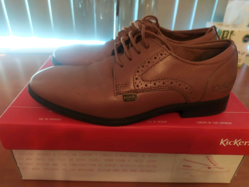 kickers clarks